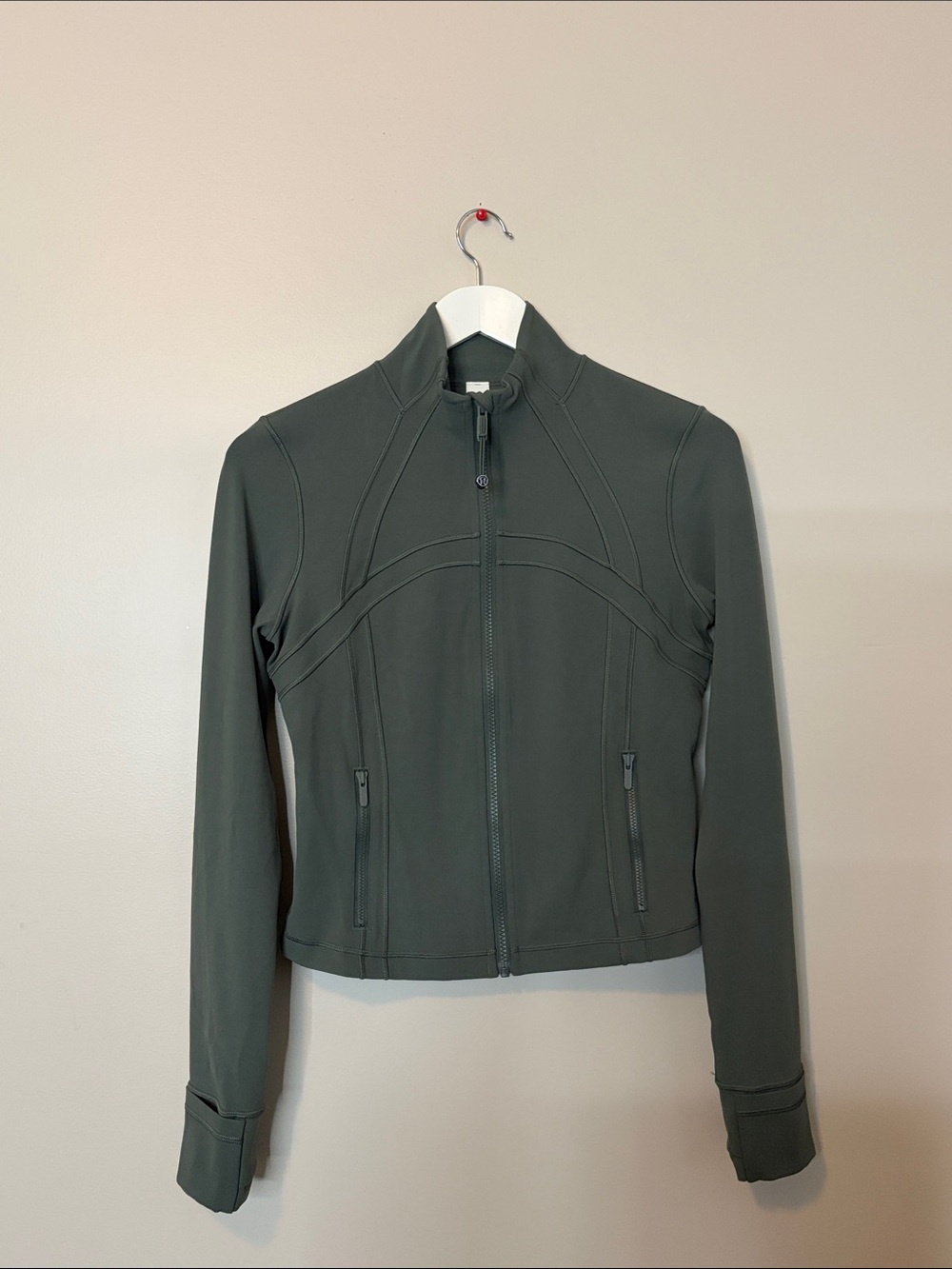 lululemon Olive Green Full-Zip cropped Jacket